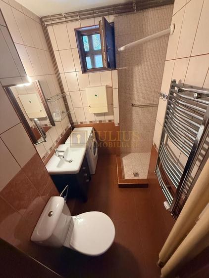 Apartament cu 2 camere semidecomandat, mobilat în Ultracentral