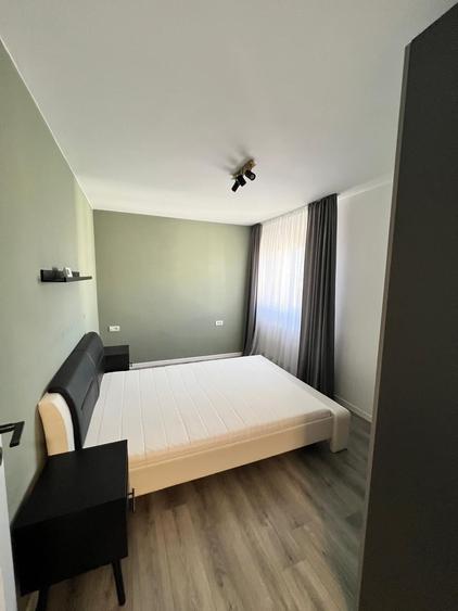Apartament cu 2 camere decomandat în Torontalului