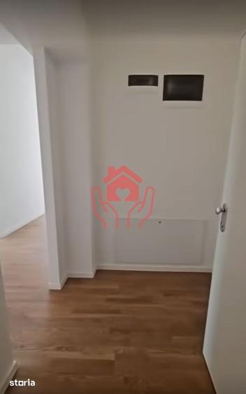 Apartament cu 4 camere, mobilat în Băneasa