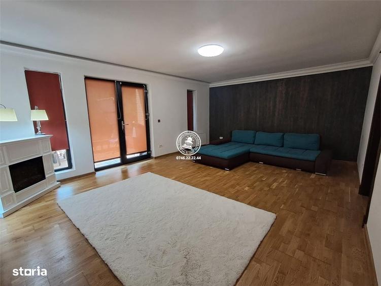 Casă cu 3 camere cu Teren 450 Mp în Podul de Fier