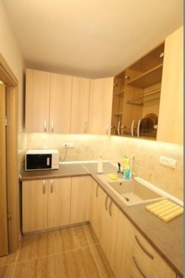 Apartament cu 2 camere semidecomandat, mobilat în Sala Palatului