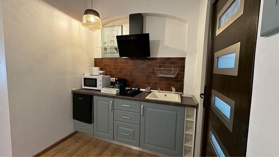Apartament cu 2 camere decomandat în Ultracentral