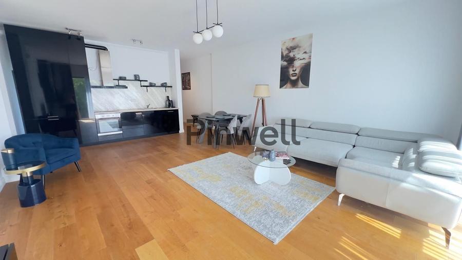 Apartament cu 3 camere decomandat, mobilat în Central