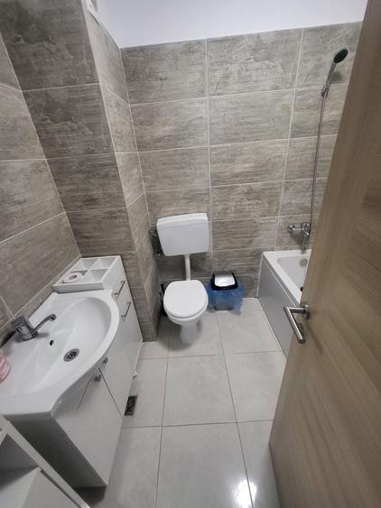 Ap 2 camere, decomandat, centrala proprie, loc de parcare, zona Bercen - 6
