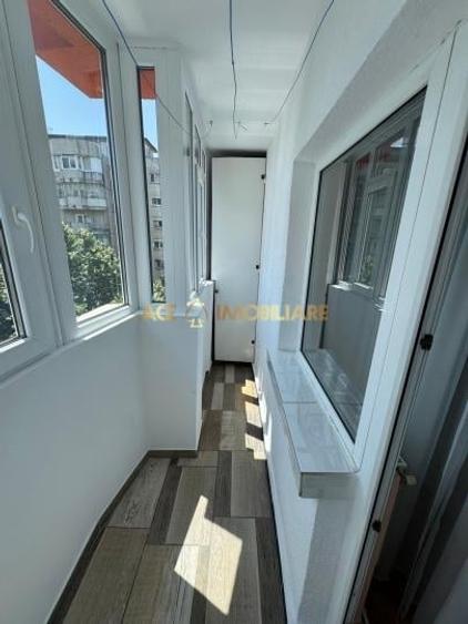 Apartament cu 3 camere decomandat, mobilat în Berceni