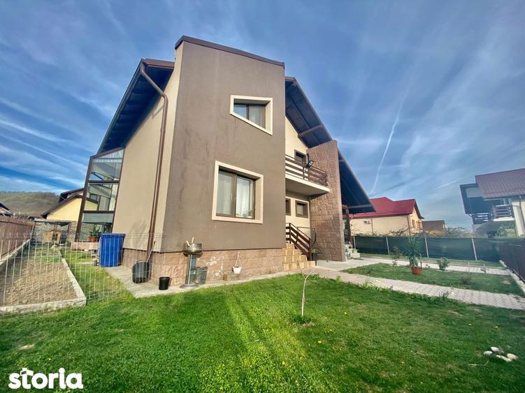Vanzare casa deosebita la 10 km de Targoviste- zona Doicesti - 1