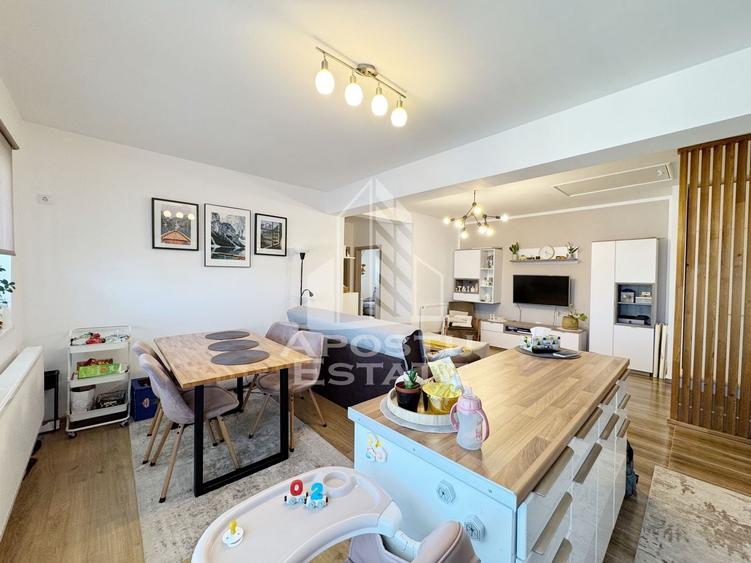 Apartament cu 3 camere decomandat, mobilat în Giroc