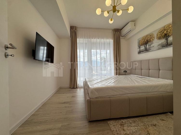 Apartament cu 3 camere decomandat, mobilat în Tractorul