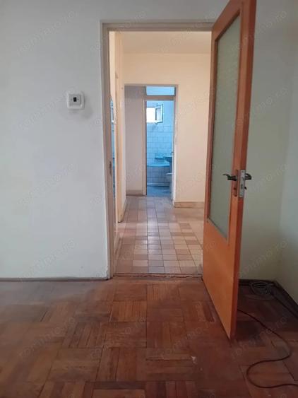 Apartament cu 2 camere decomandat în Mazepa 2
