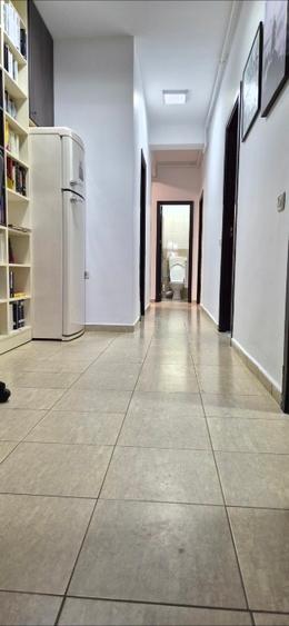 Apartament cu 3 camere decomandat, mobilat în 13 Septembrie