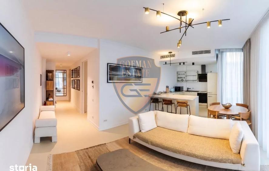 Apartament cu 3 camere decomandat, mobilat în Central