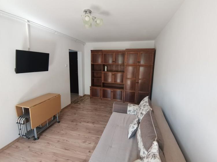 Garsonieră nedecomandată în Casa Cărții
