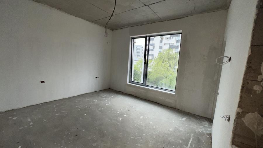 Duplex cu 4 camere cu Canalizare în Chiajna