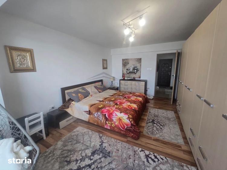 Apartament cu 3 camere în Șcheia