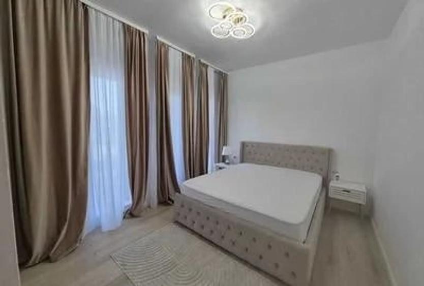 Casă cu 4 camere cu Teren 370 Mp în Domnești
