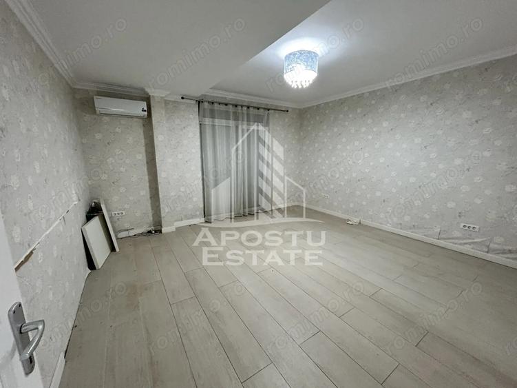 Spațiu comercial, de 88 mp, în Chișoda