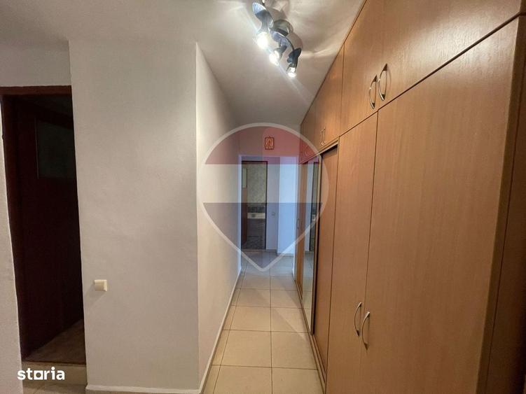 Apartament cu 3 camere în 13 Septembrie