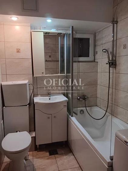 Apartament cu 3 camere decomandat, mobilat în Zorilor