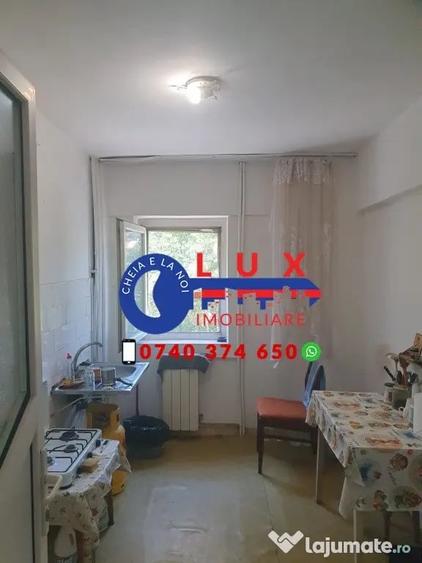 Apartament cu 2 camere decomandat în Piața Nouă