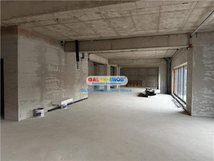 Spațiu comercial, de 94 mp, în Albert