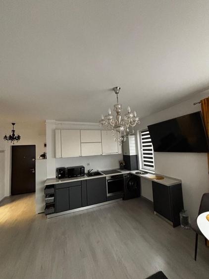Apartament cu 2 camere decomandat în Florești