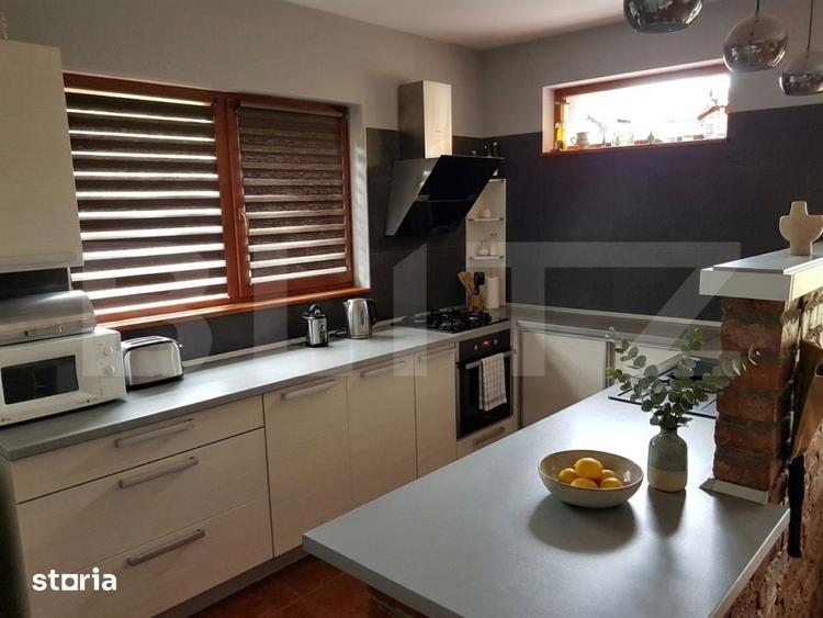 Casă cu Teren 2342 Mp în Aurel Vlaicu