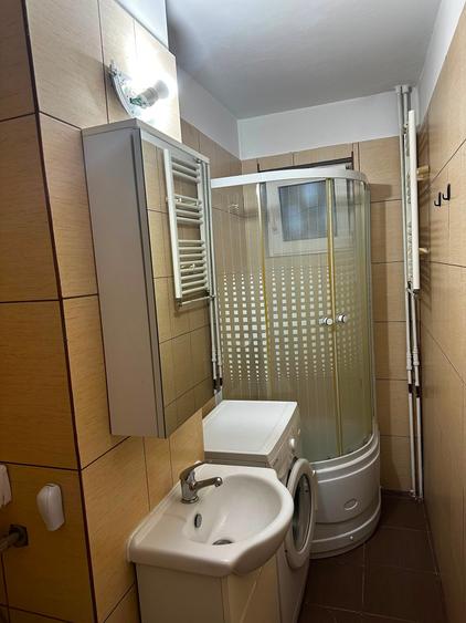 Garsonieră decomandată în Complex Studențesc