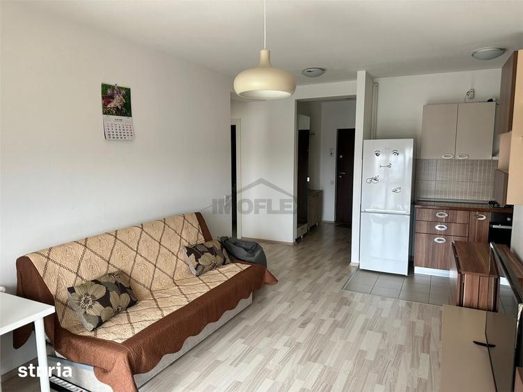 Apartament cu 2 camere decomandat în Ozana