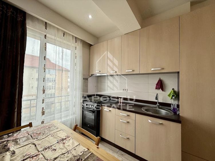 Apartament cu 2 camere semidecomandat în Șagului