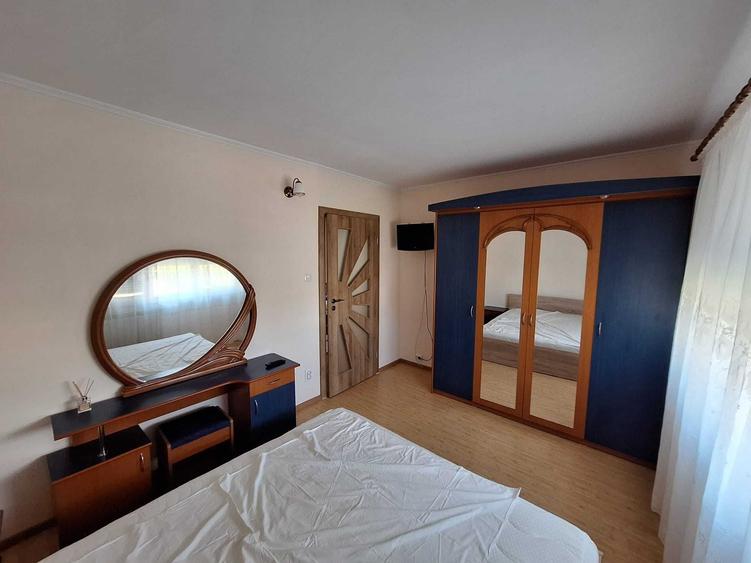 Apartament cu 2 camere semidecomandat în Iosia