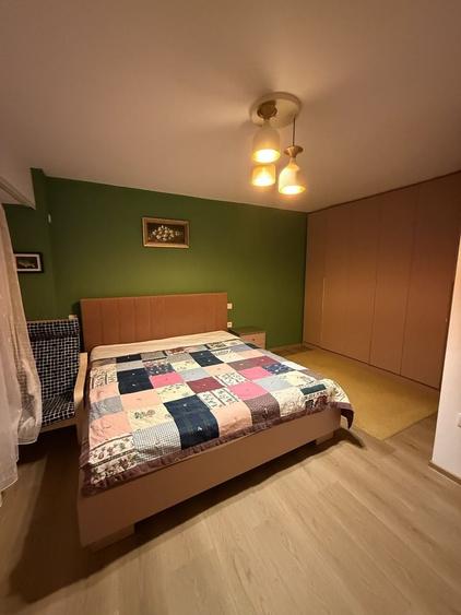 Apartament cu 3 camere decomandat în Aviației