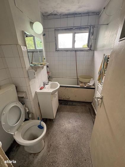 2 cam sd 52 mp suprafata totala zona decebal cantemir 72.000 euro neg - 16
