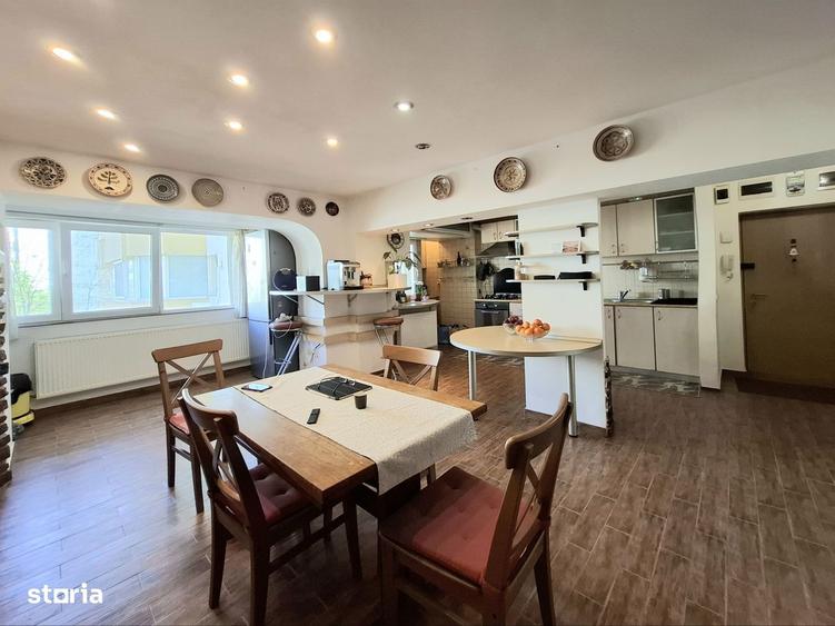 Apartament cu 4 camere, mobilat în Colentina