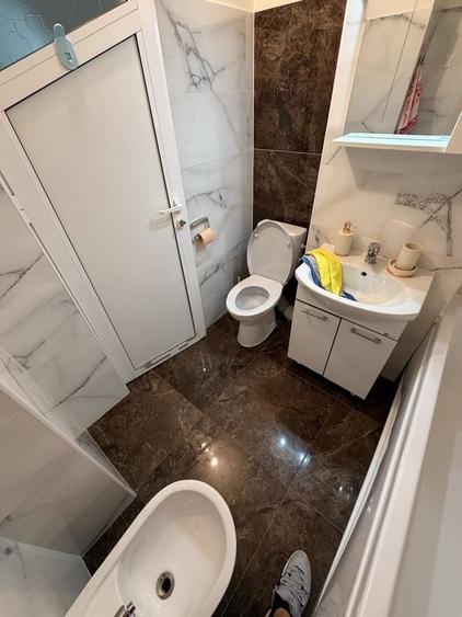 Apartament cu 2 camere decomandat în Alexandru cel Bun