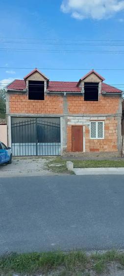 Casă în Central