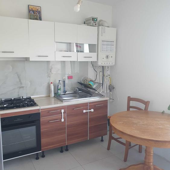 Casă cu 3 camere în Berceni