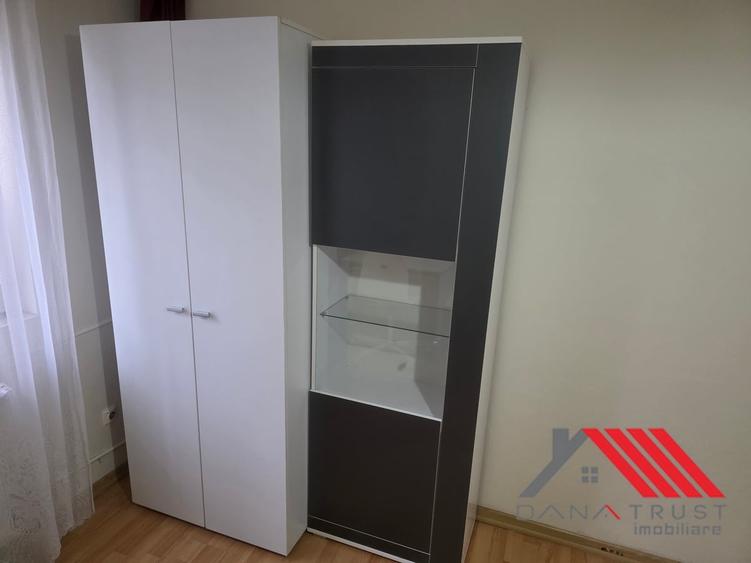 Garsonieră decomandată în Complex Studențesc