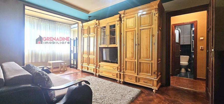 Apartament cu 2 camere semidecomandat, mobilat în Florilor