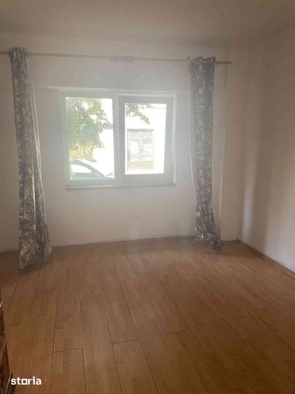 Apartament 2 camere, curte ?i beci, Mangalia - 5