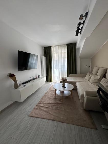 Apartament cu 2 camere decomandat în Cug