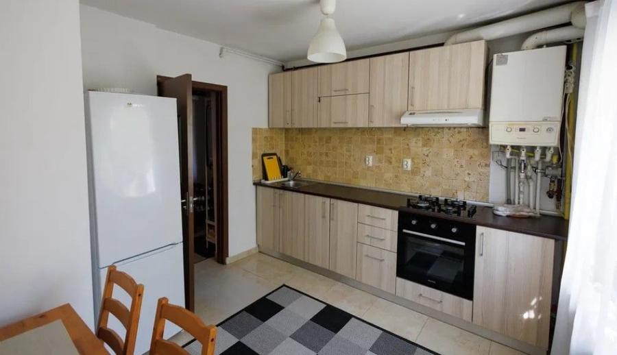 Apartament cu 2 camere decomandat, mobilat în Nerva Traian