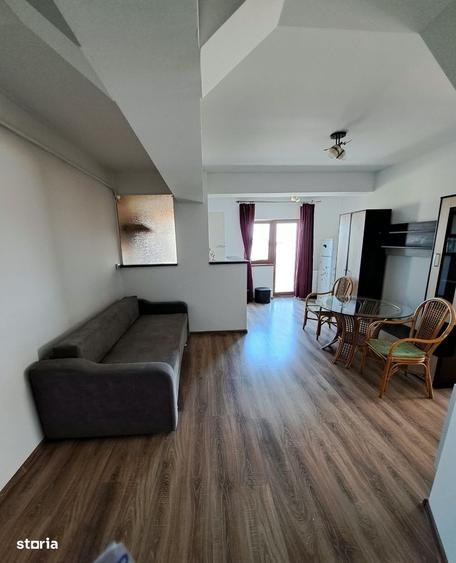 Apartament cu 2 camere semidecomandat în Obcini