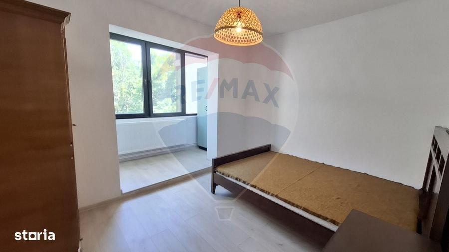 Apartament cu 3 camere în Tudor