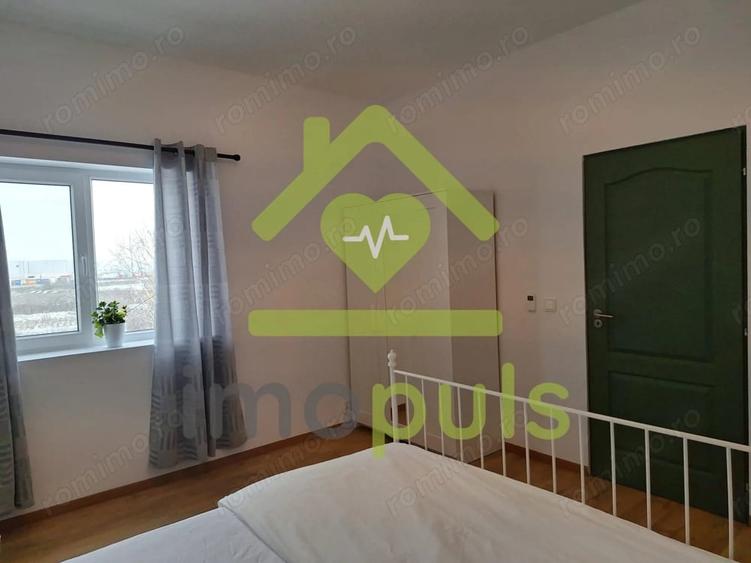 Apartament cu 4 camere decomandat, mobilat în Dumbrăvița