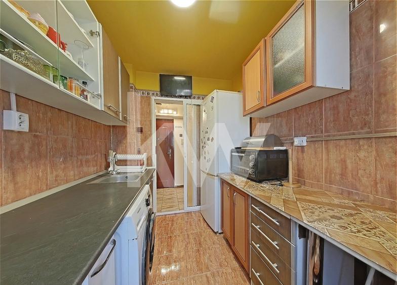 Apartament cu 2 camere semidecomandat, mobilat în Astra