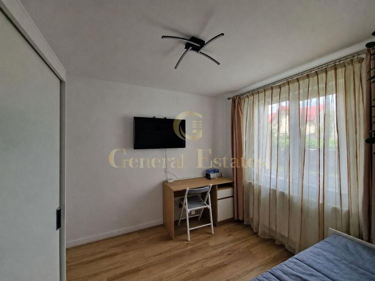Apartament cu 2 camere semidecomandat, mobilat în Tractorul