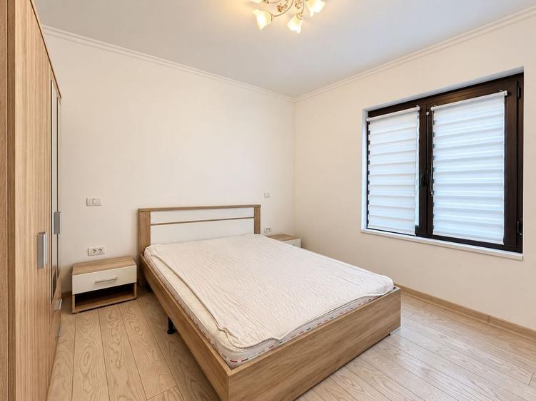 Apartament cu 3 camere semidecomandat, mobilat în Giroc