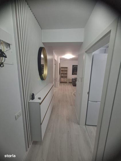 Apartament cu 2 camere semidecomandat în Tunari
