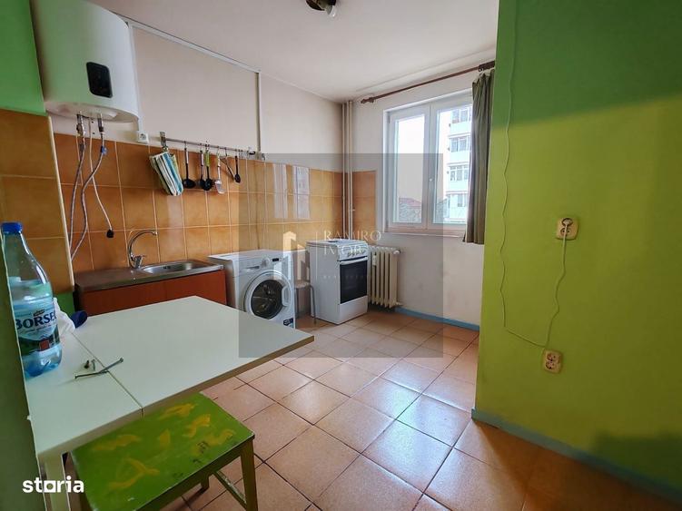 Apartament cu 2 camere decomandat, mobilat în Titan — fotografia 3