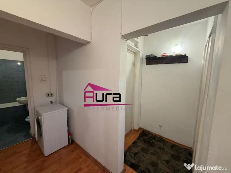 Apartament cu 2 camere decomandat în Piața Nouă